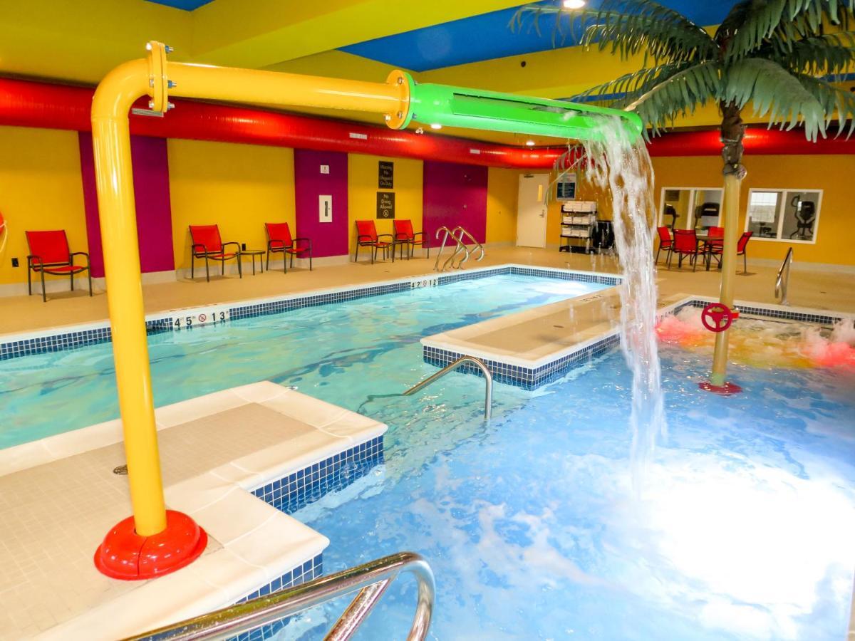 Comfort Suites Риджайна Екстериор снимка