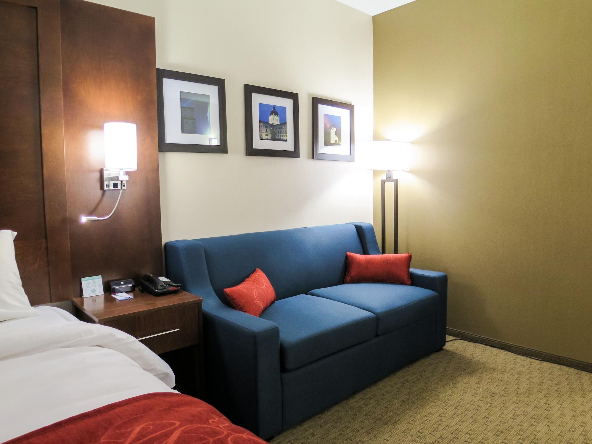 Comfort Suites Риджайна Екстериор снимка