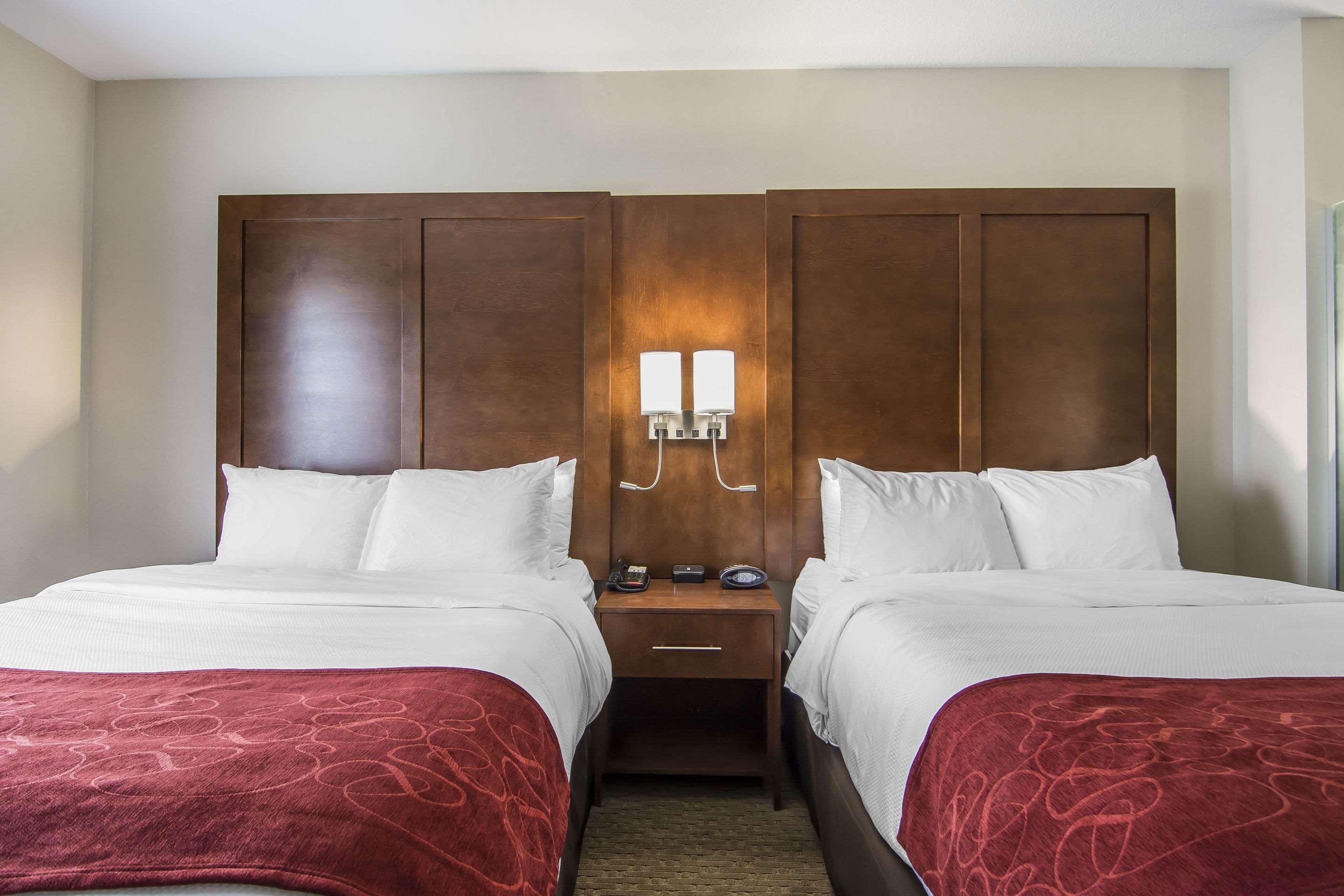 Comfort Suites Риджайна Екстериор снимка