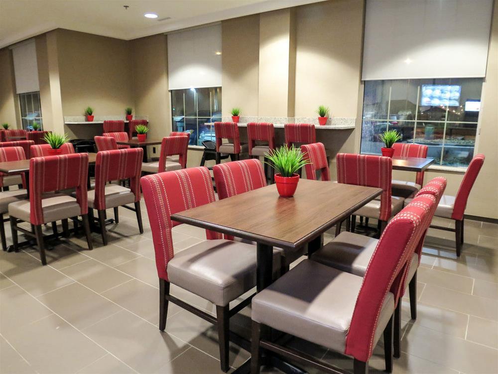 Comfort Suites Риджайна Екстериор снимка