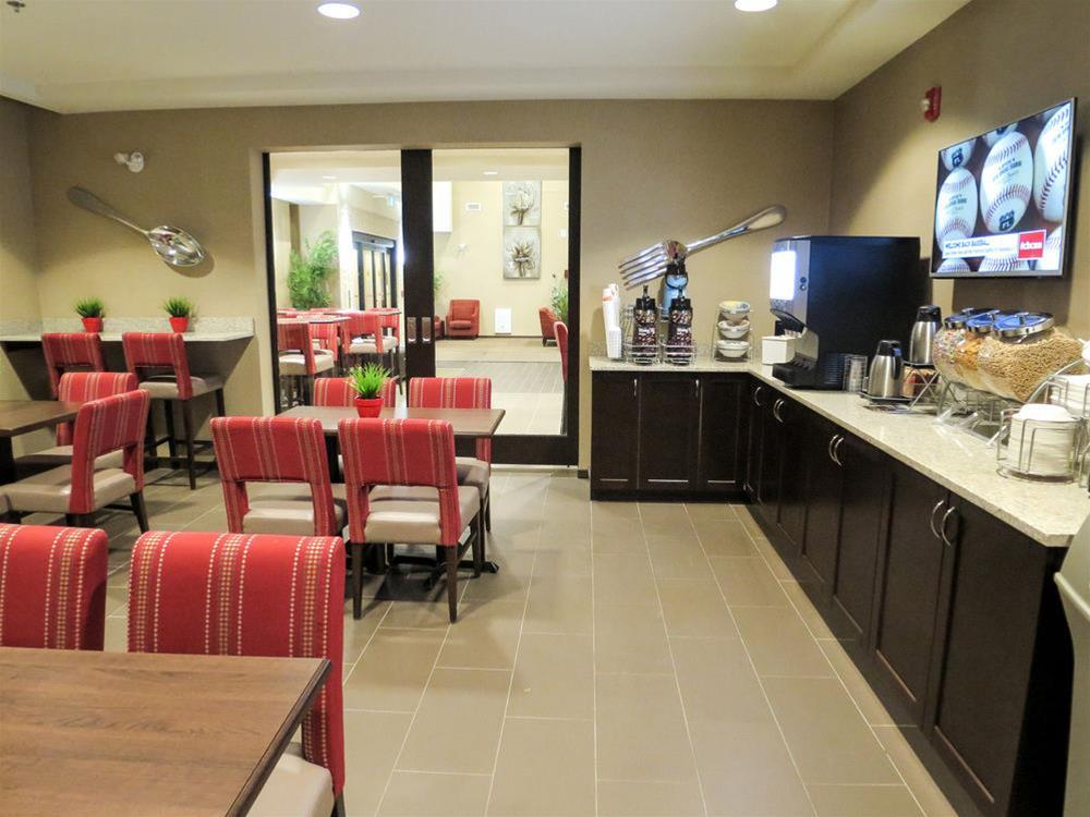 Comfort Suites Риджайна Екстериор снимка