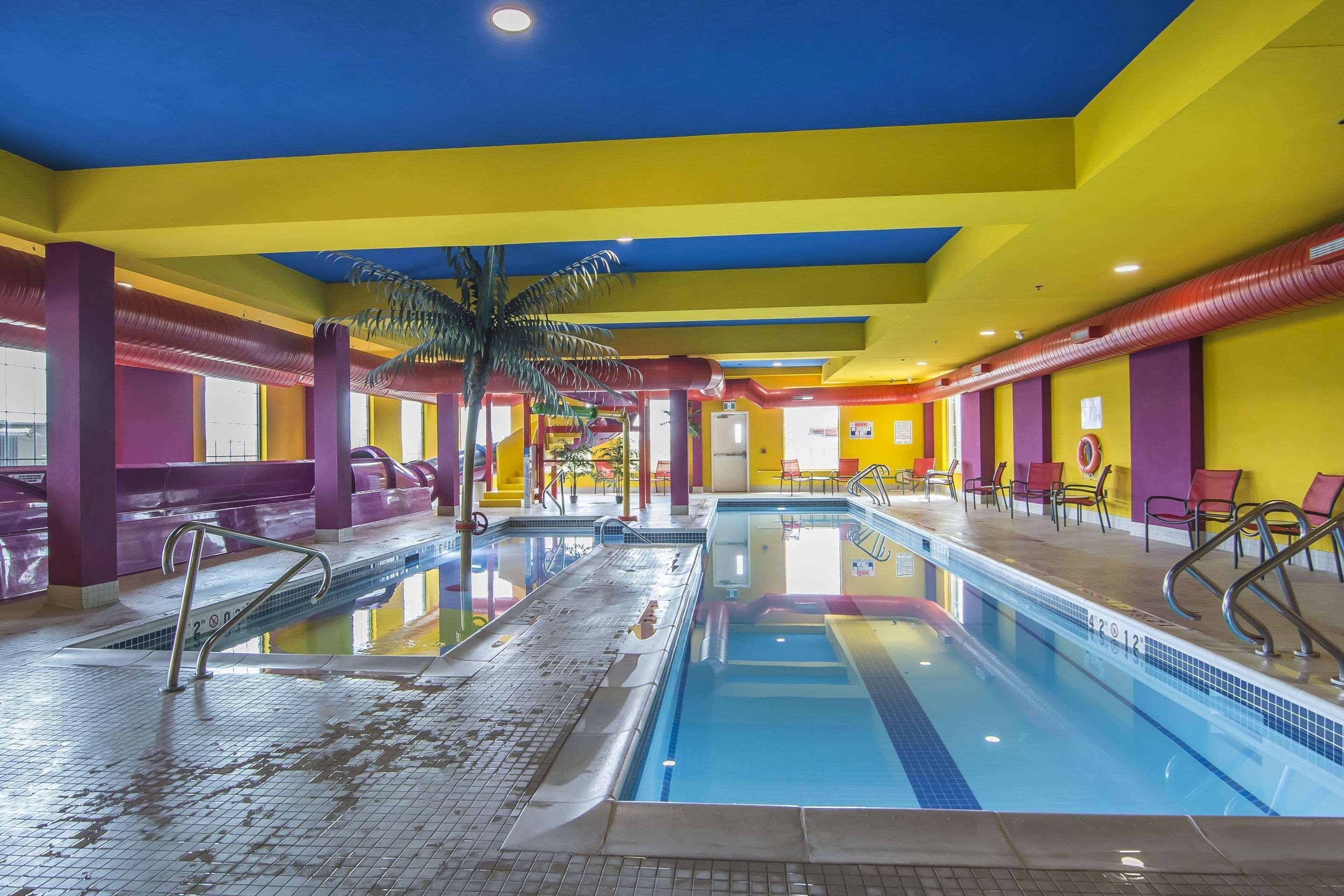 Comfort Suites Риджайна Екстериор снимка